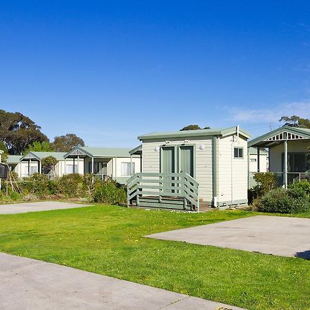 Sandhurst Motel Carrum Downs Extérieur photo