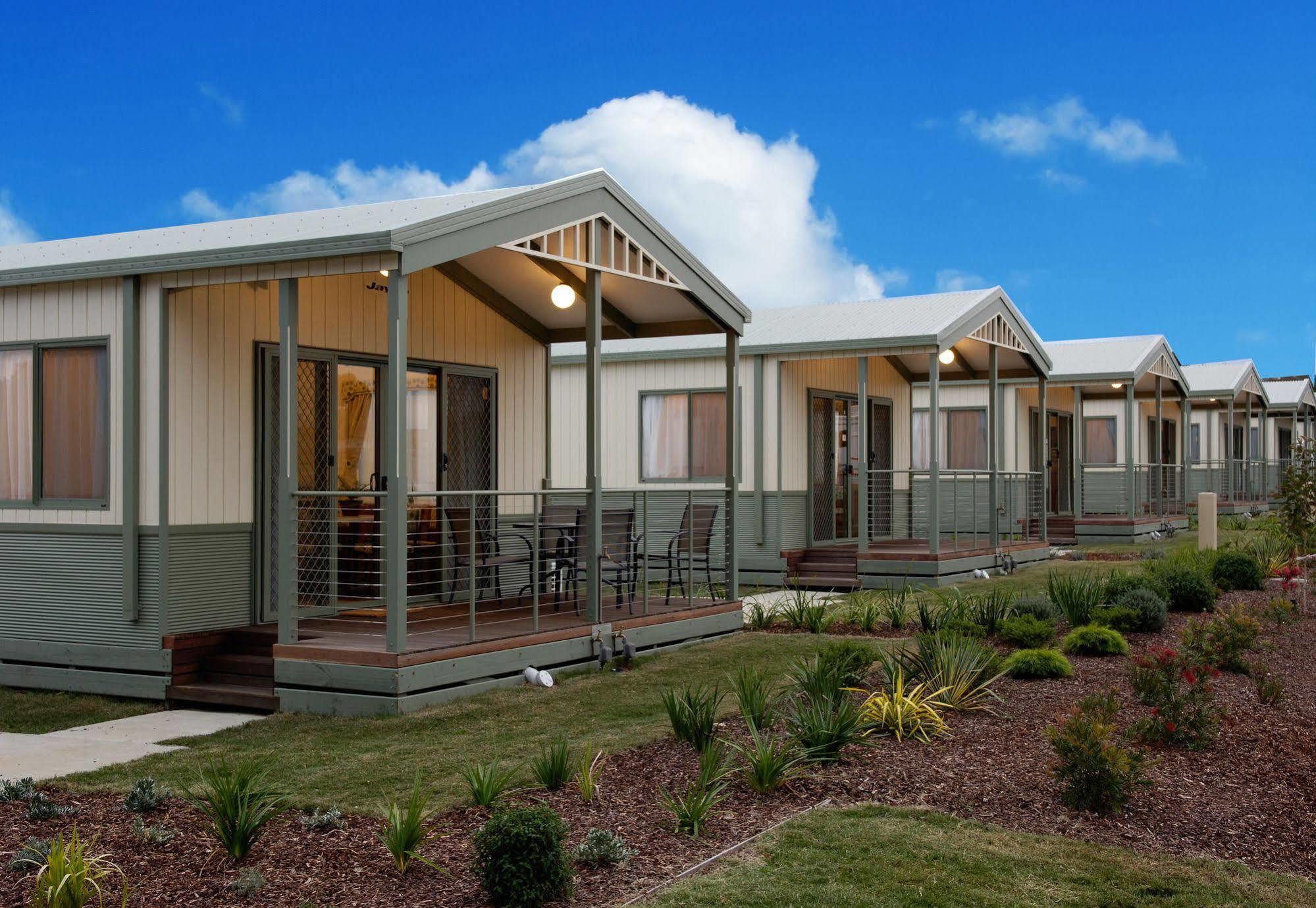 Sandhurst Motel Carrum Downs Extérieur photo